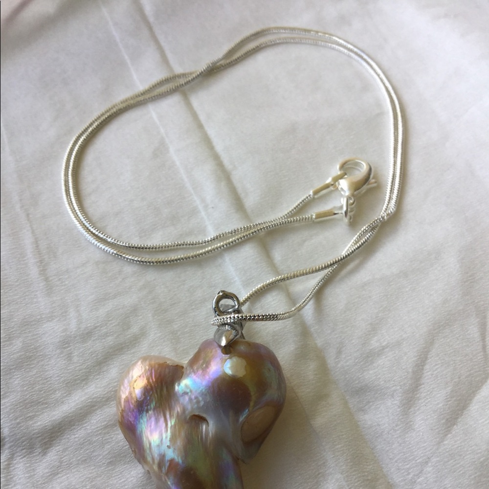 Baroque Pearl necklace in simple free-form shape Handmade